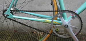 Bianchi Pista drive