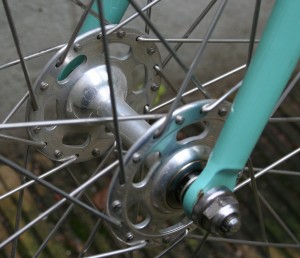 Bianchi Pista front hub